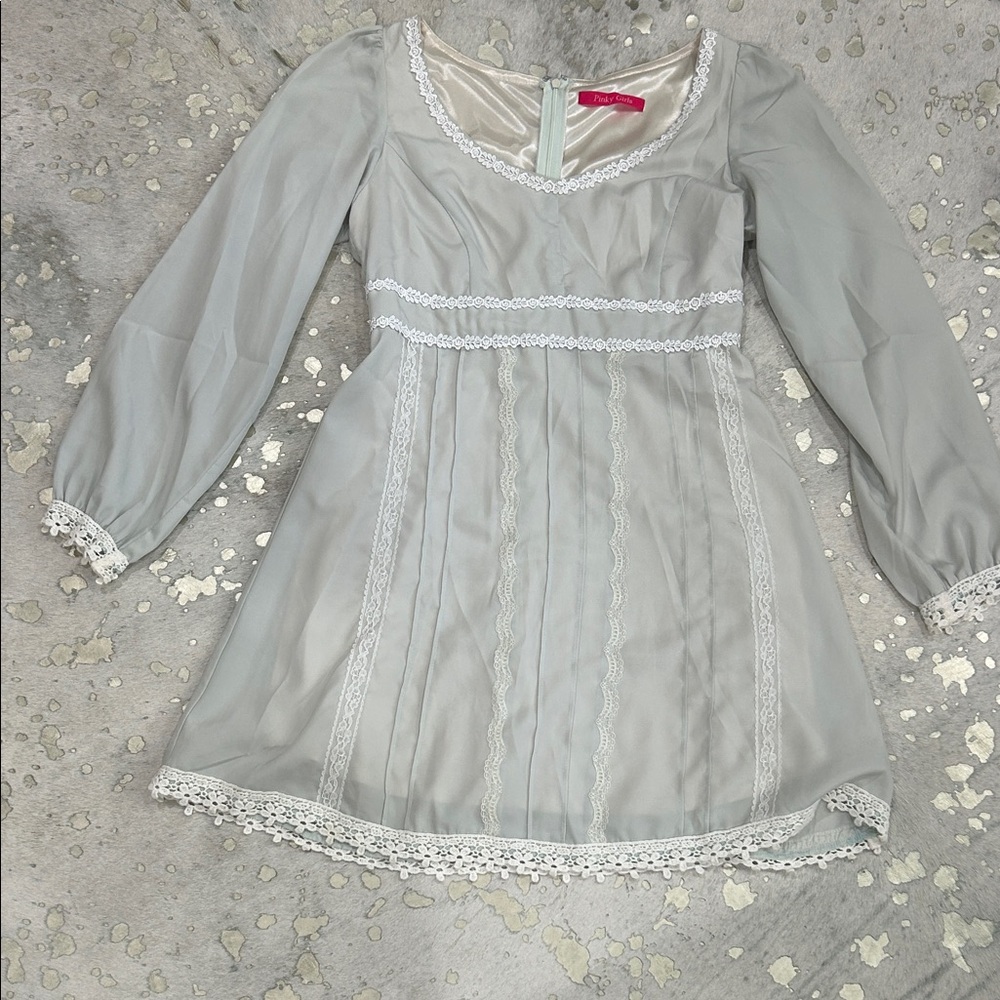 Elegant Light Green Lace Trim Dress